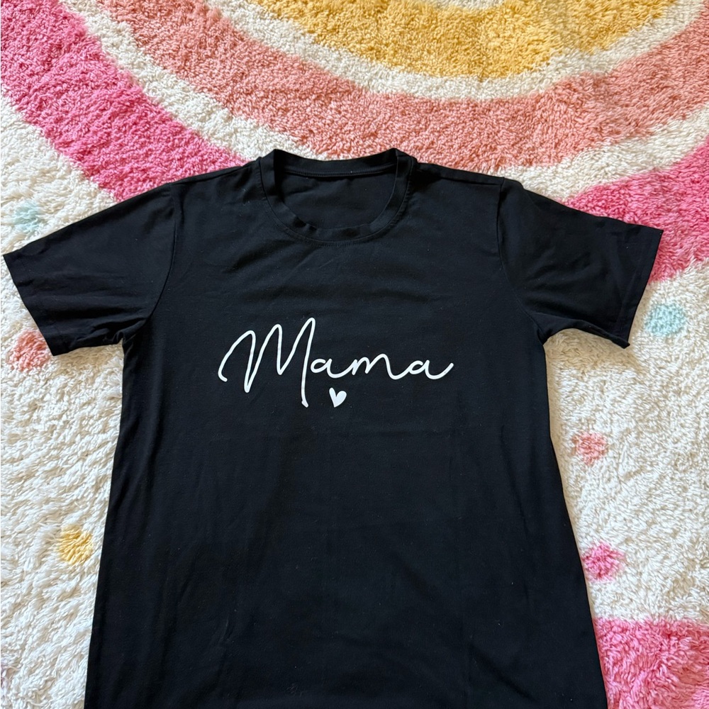 Black 'Mama'  T-Shirt size N New